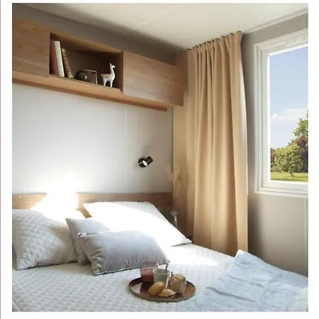 Mobil-home Paradis Bleu Campingplatz Fréjus