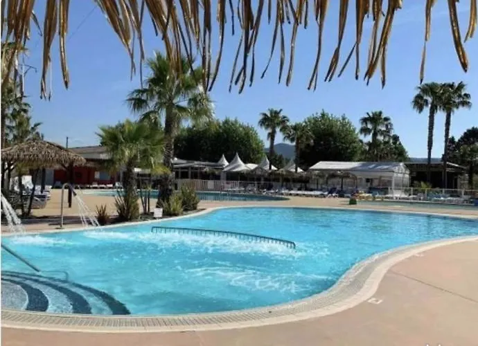 Mobil-home Paradis Bleu キャンプ場 Fréjus